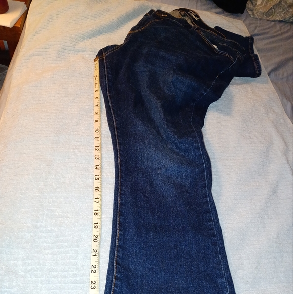 Jeans 20W [Universal Thread] GUC, fits a 46.5" waist easily - Picture 11 of 11